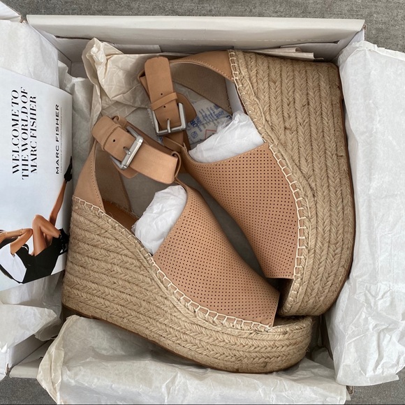 Marc Fisher Annie Espadrille Wedge Shoes - Picture 8 of 9
